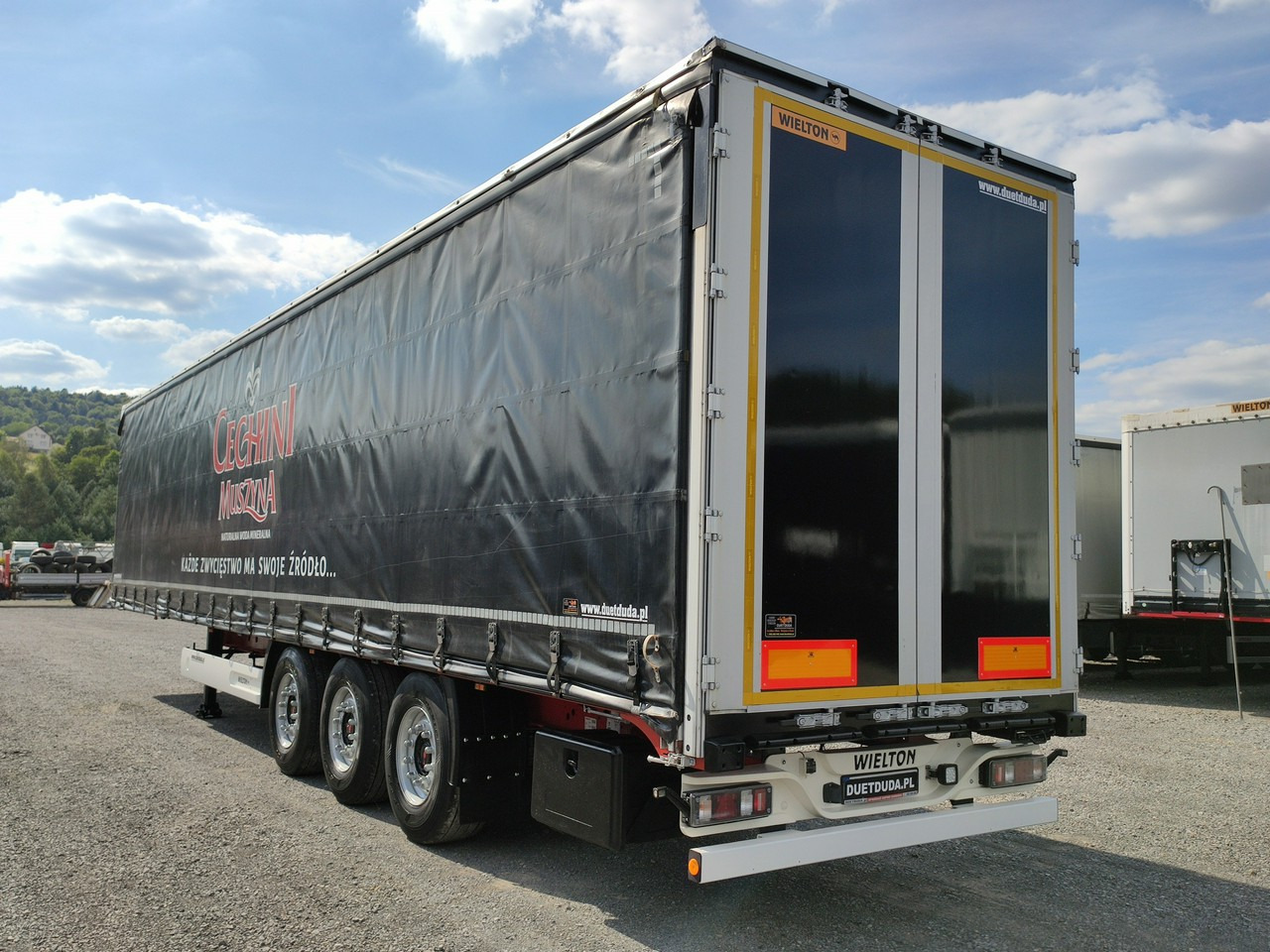 Επικαθήμενο κουρτίνα Wielton Standart Osie Saf Oś Podnoszona Super Stan: φωτογραφία 6 Επικαθήμενο κουρτίνα Wielton Standart Osie Saf Oś Podnoszona Super Stan: φωτογραφία 6