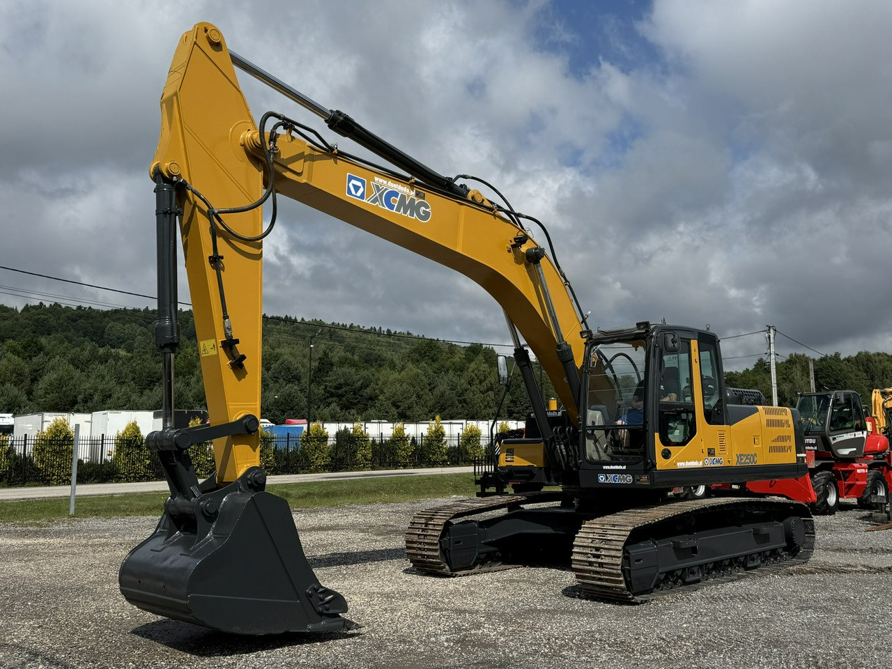XCMG XE 250C 25ton Bez DPF i Adblue Stan Jak Nowy - Ερπυστριοφόρος εκσκαφέας: φωτογραφία 3 XCMG XE 250C 25ton Bez DPF i Adblue Stan Jak Nowy - Ερπυστριοφόρος εκσκαφέας: φωτογραφία 3
