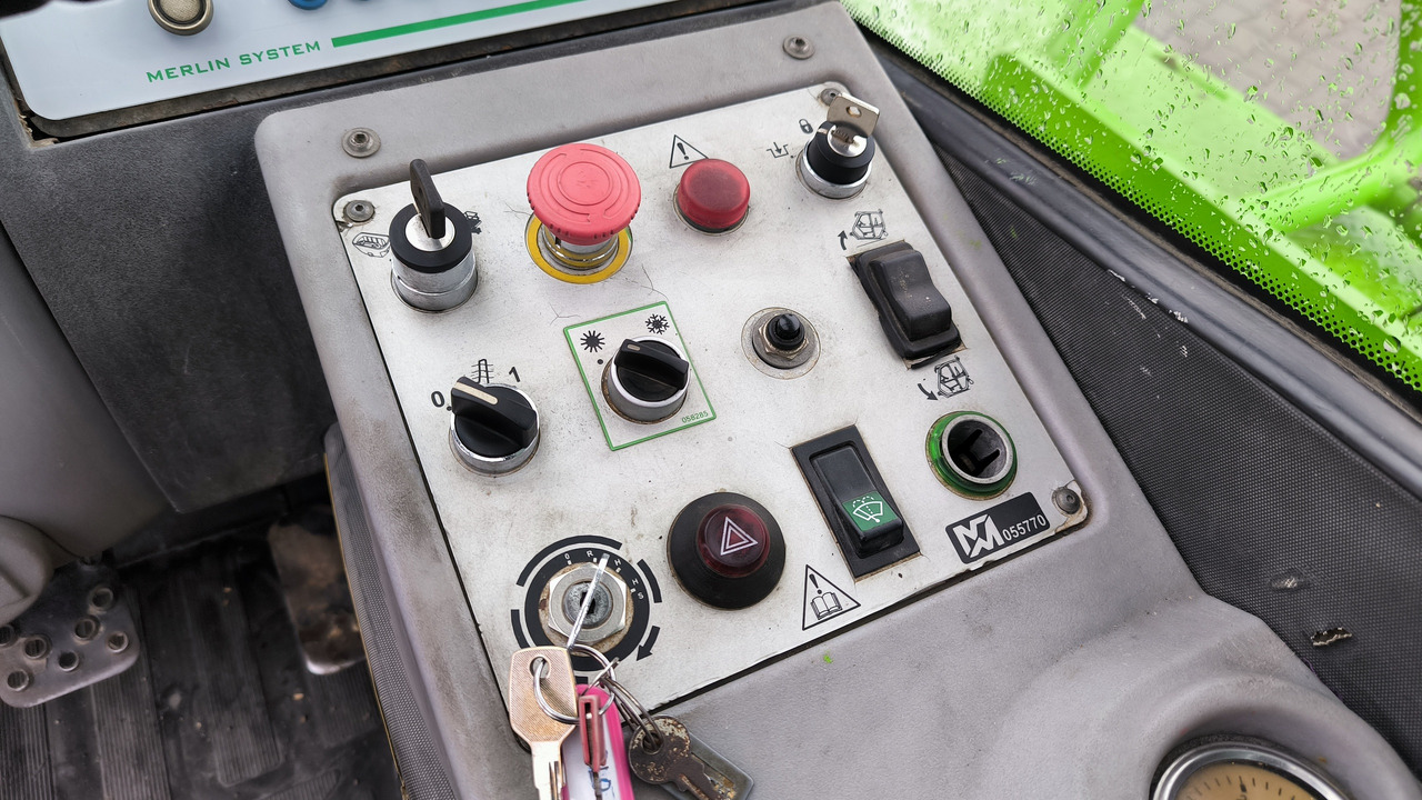 Τηλεσκοπικός μπροστινός φορτωτής MERLO ROTO 45.21 MCSS: φωτογραφία 8