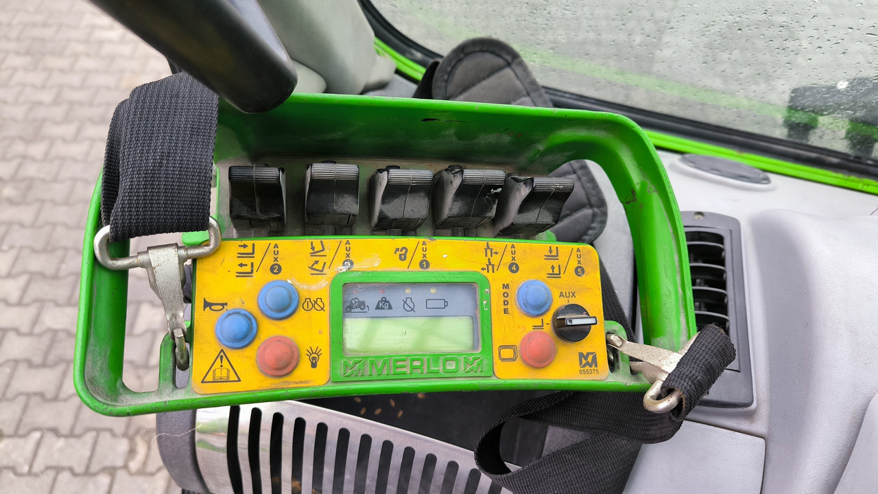 Τηλεσκοπικός μπροστινός φορτωτής MERLO ROTO 45.21 MCSS: φωτογραφία 10