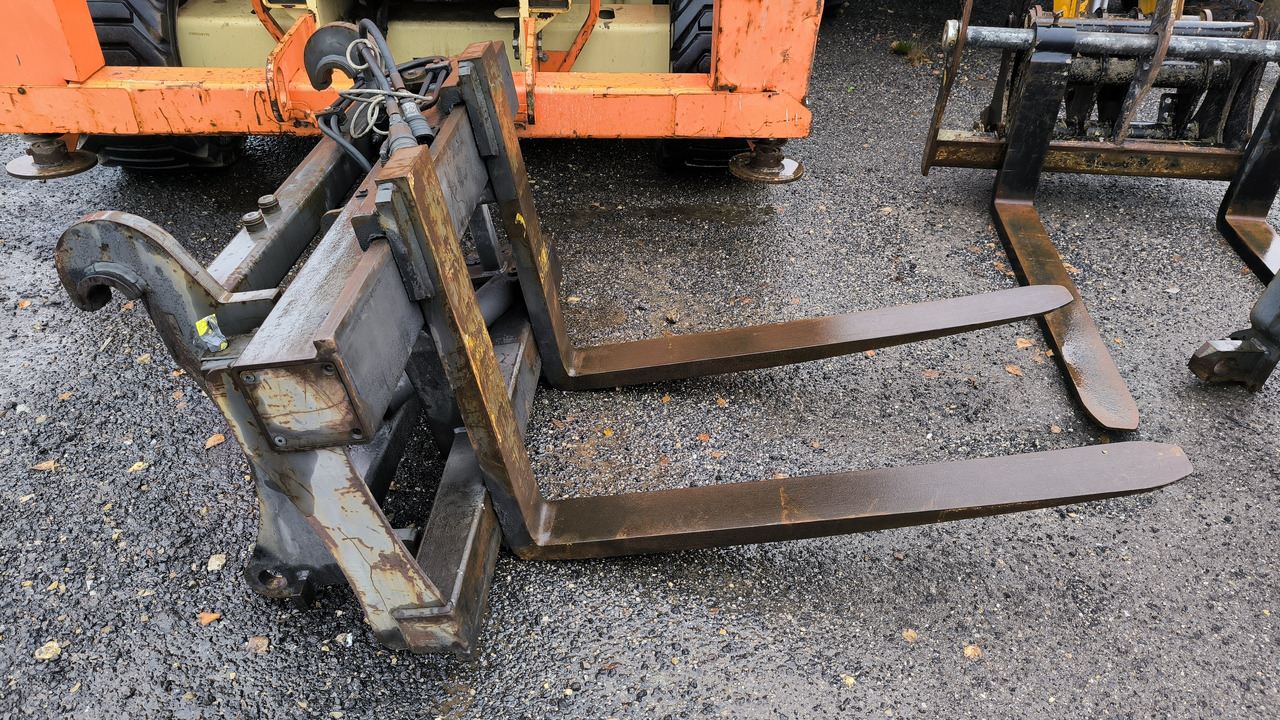 Τηλεσκοπικός μπροστινός φορτωτής MERLO ROTO 45.21 MCSS: φωτογραφία 19