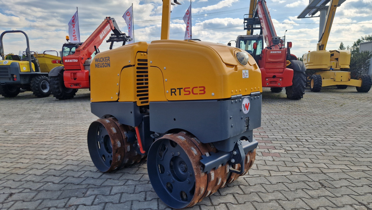 WACKER NEUSON RT SC 3 - Μικρος ασφαλτικός οδοστρωτήρας: φωτογραφία 1 WACKER NEUSON RT SC 3 - Μικρος ασφαλτικός οδοστρωτήρας: φωτογραφία 1
