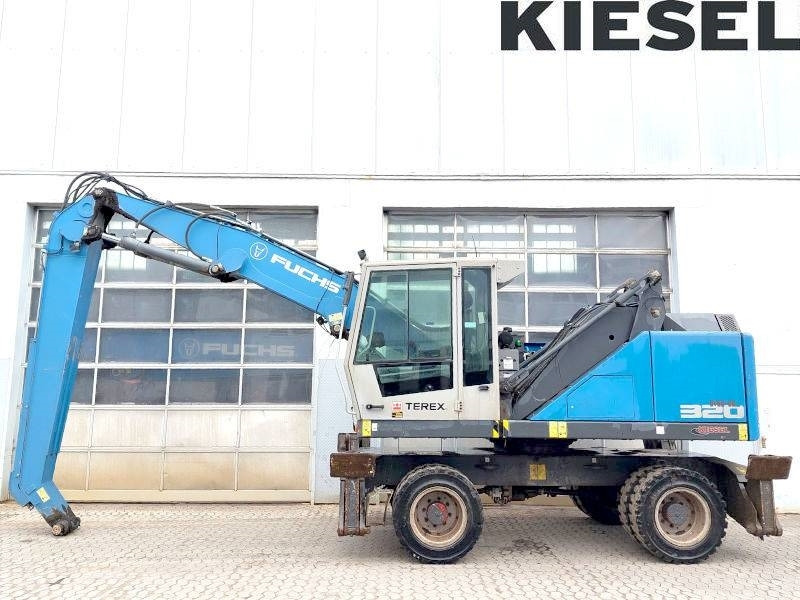 Fuchs MHL 320 F - Μηχάνημα Διαχείρισης Υλικών: φωτογραφία 1 Fuchs MHL 320 F - Μηχάνημα Διαχείρισης Υλικών: φωτογραφία 1