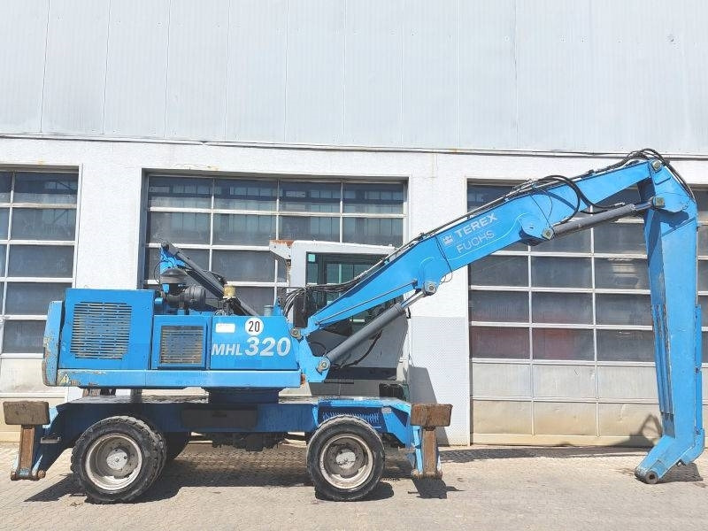 Fuchs MHL 320 - Μηχάνημα Διαχείρισης Υλικών: φωτογραφία 4 Fuchs MHL 320 - Μηχάνημα Διαχείρισης Υλικών: φωτογραφία 4