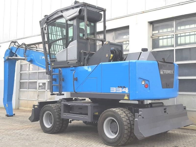 Fuchs MHL 334 F - Μηχάνημα Διαχείρισης Υλικών: φωτογραφία 3 Fuchs MHL 334 F - Μηχάνημα Διαχείρισης Υλικών: φωτογραφία 3