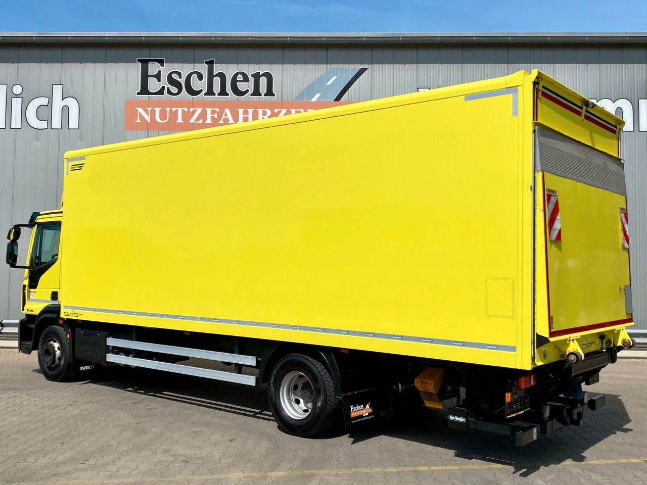 Iveco 160-250 Eurocargo | LBW 2,00to.*3x Sitze*Navi*AC - Φορτηγό κόφα: φωτογραφία 3 Iveco 160-250 Eurocargo | LBW 2,00to.*3x Sitze*Navi*AC - Φορτηγό κόφα: φωτογραφία 3