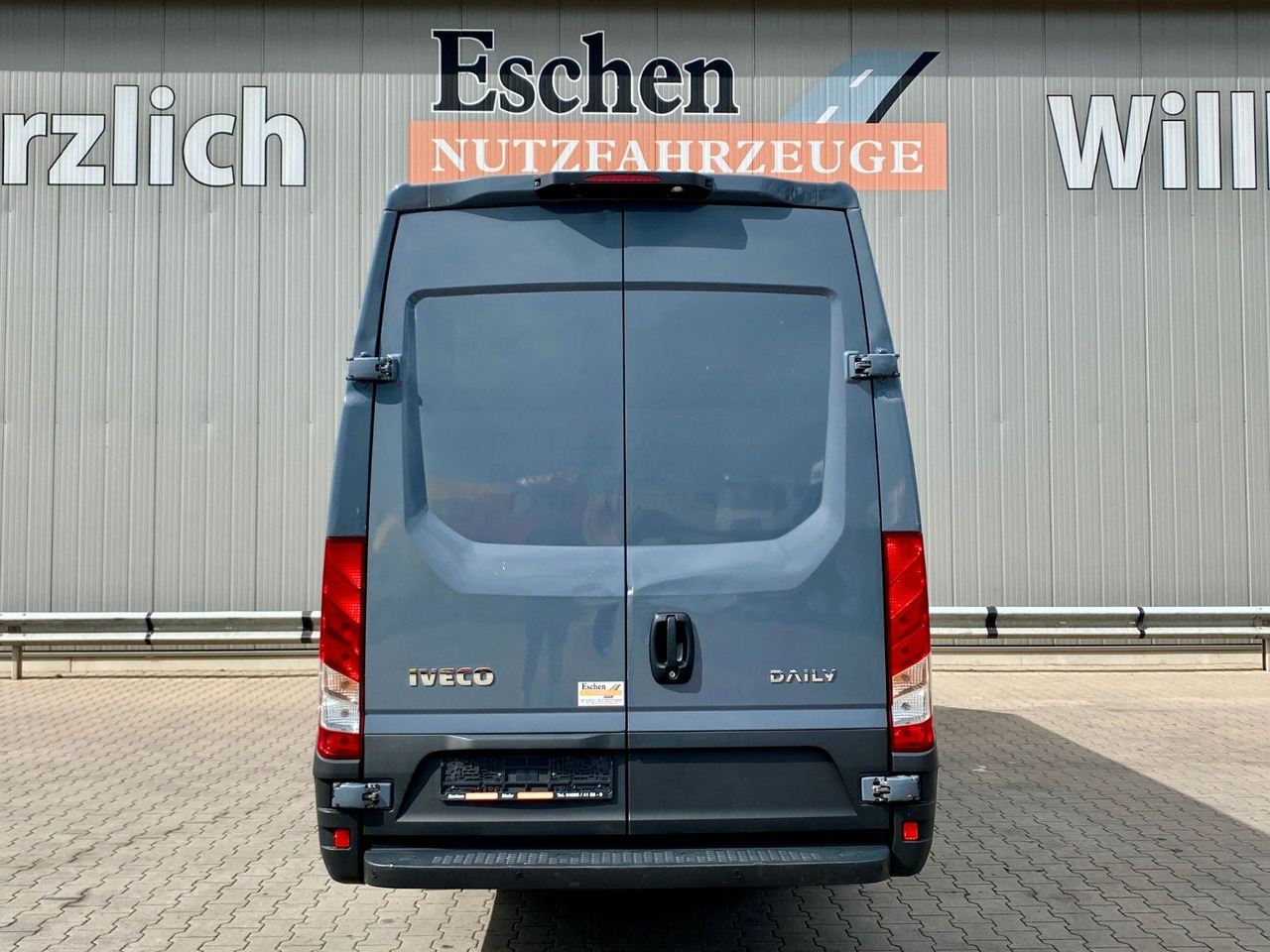 Iveco 35 S 16 Daily | Schiebetür*Kamera*Navi*AC*1.Hand - Βαν: φωτογραφία 4 Iveco 35 S 16 Daily | Schiebetür*Kamera*Navi*AC*1.Hand - Βαν: φωτογραφία 4