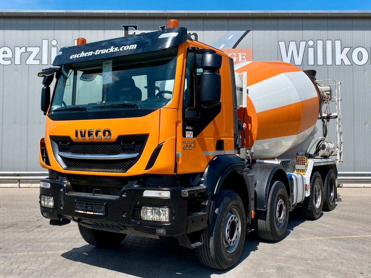 Iveco Trakker AD 340 TB 400/8x4 | 9m³ Liebherr*Navi*AC - Μπετονιέρα φορτηγό: φωτογραφία 1 Iveco Trakker AD 340 TB 400/8x4 | 9m³ Liebherr*Navi*AC - Μπετονιέρα φορτηγό: φωτογραφία 1