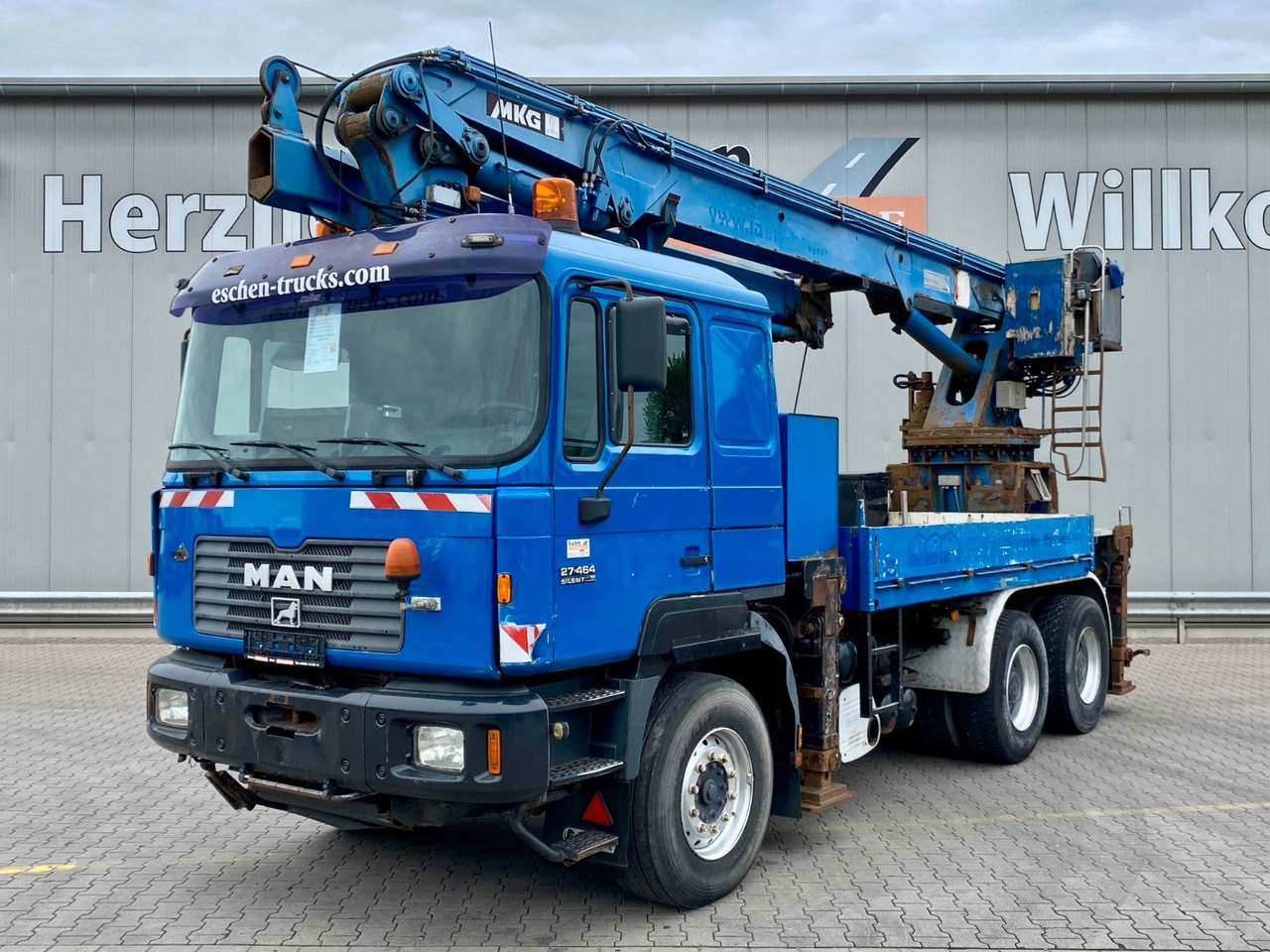 MAN 27.464 6x4 | MKG HMK 350a 2L*FUNK*Retarder*AHK MAN 27.464 6x4 | MKG HMK 350a 2L*FUNK*Retarder*AHK - Φορτηγό με γερανό: φωτογραφία 1 MAN 27.464 6x4 | MKG HMK 350a 2L*FUNK*Retarder*AHK MAN 27.464 6x4 | MKG HMK 350a 2L*FUNK*Retarder*AHK - Φορτηγό με γερανό: φωτογραφία 1
