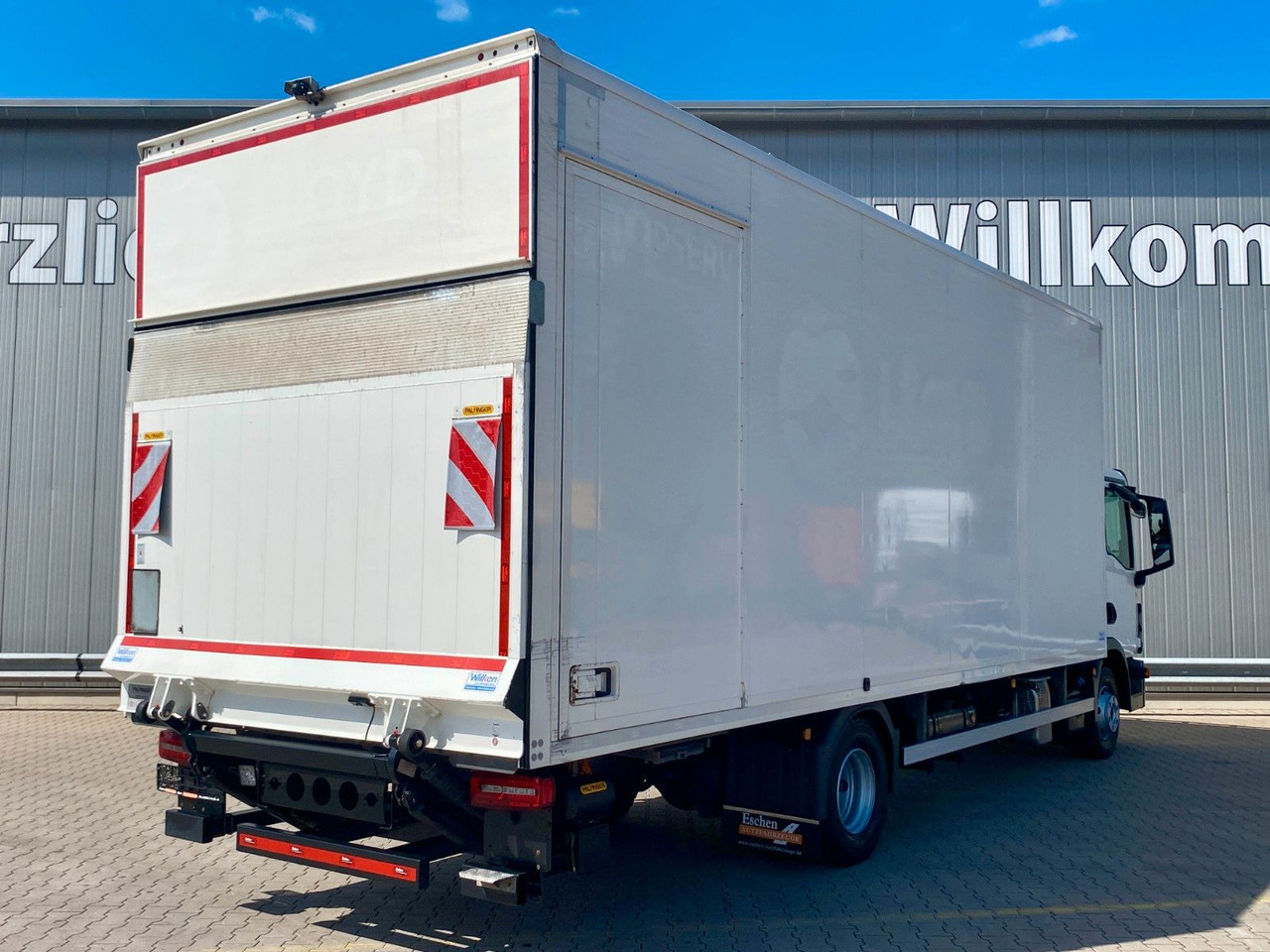 MAN TGL 12.220 Automatik*LBW*HU+BremseNEU*Navi*Kamer - Φορτηγό κόφα: φωτογραφία 5 MAN TGL 12.220 Automatik*LBW*HU+BremseNEU*Navi*Kamer - Φορτηγό κόφα: φωτογραφία 5