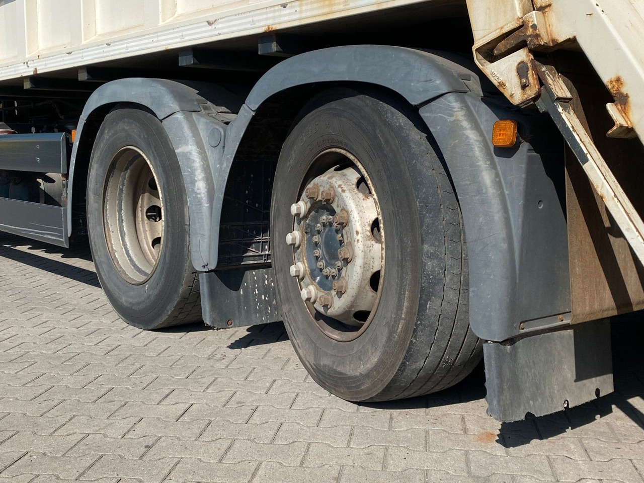MAN TGS 26.320 6x2-4 | Zöller Medium X2EC24*3x Sitze - Απορριμματοφόρο: φωτογραφία 4 MAN TGS 26.320 6x2-4 | Zöller Medium X2EC24*3x Sitze - Απορριμματοφόρο: φωτογραφία 4
