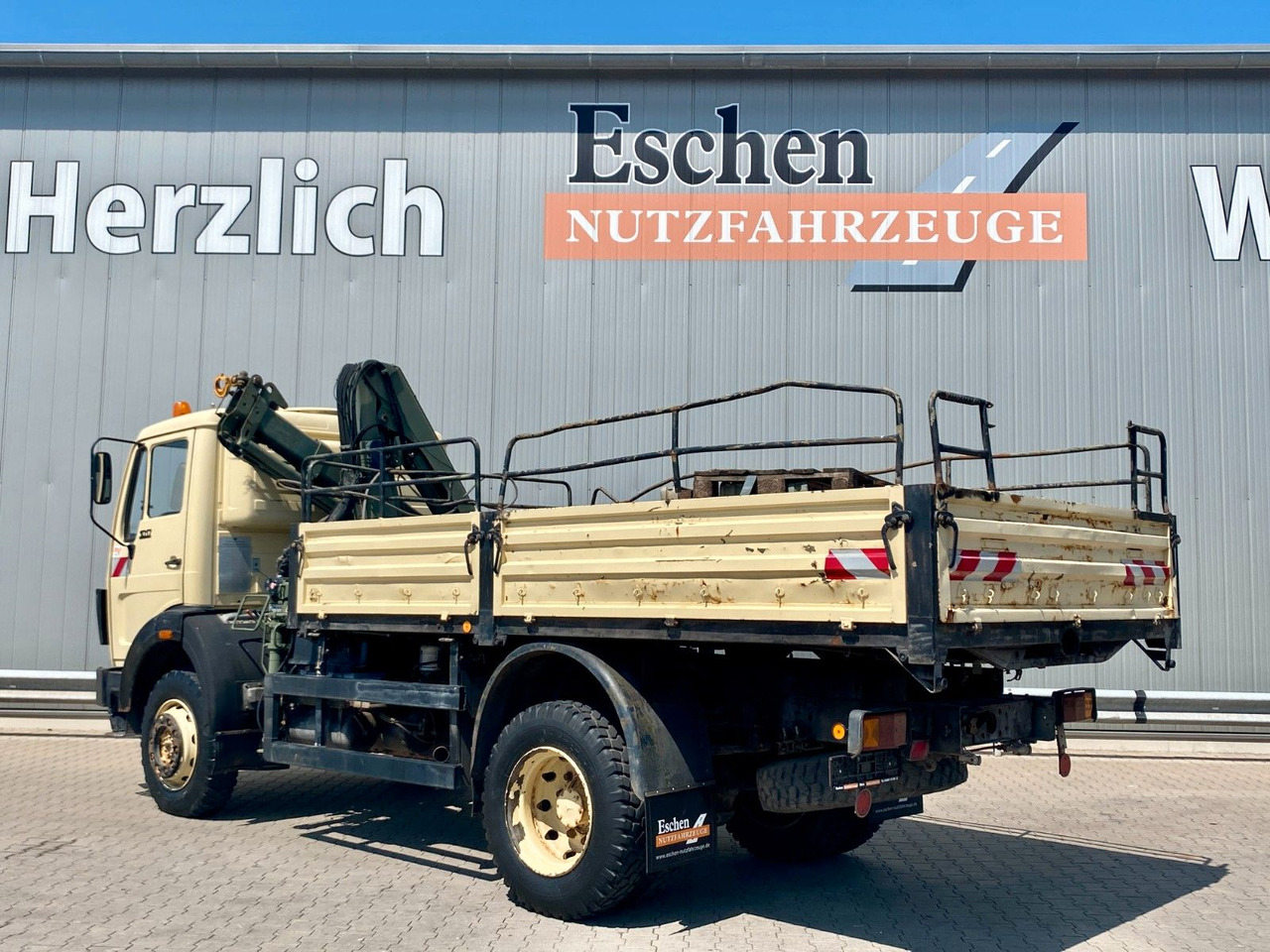 Mercedes-Benz 1017 4x4 Allrad Pritsche | HIAB 060-2 Kran*36TKM - Φορτηγό με ανοιχτή καρότσα, Φορτηγό με γερανό: φωτογραφία 3 Mercedes-Benz 1017 4x4 Allrad Pritsche | HIAB 060-2 Kran*36TKM - Φορτηγό με ανοιχτή καρότσα, Φορτηγό με γερανό: φωτογραφία 3