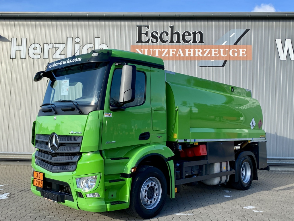 Mercedes-Benz 1843 Antos A3 - Φορτηγό βυτιοφόρο: φωτογραφία 1 Mercedes-Benz 1843 Antos A3 - Φορτηγό βυτιοφόρο: φωτογραφία 1