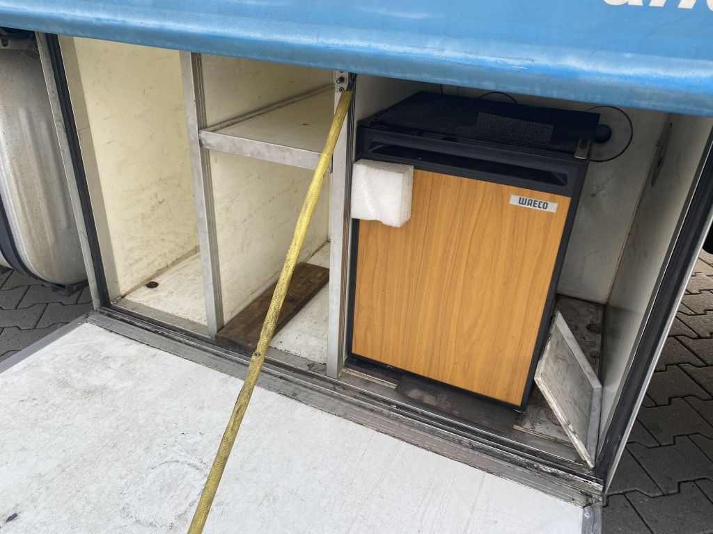 Scania 114 G 340 / 6x2 BL - Φορτηγό μουσαμάς: φωτογραφία 4 Scania 114 G 340 / 6x2 BL - Φορτηγό μουσαμάς: φωτογραφία 4