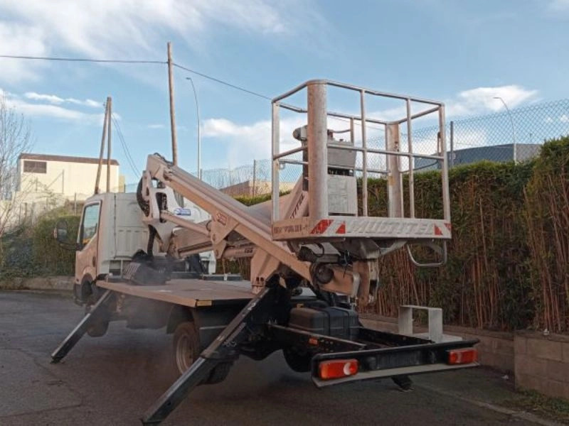MULTITEL NISSAN NT 400 + HX 195 - Φορτηγό με εναέρια πλατφόρμα: φωτογραφία 3 MULTITEL NISSAN NT 400 + HX 195 - Φορτηγό με εναέρια πλατφόρμα: φωτογραφία 3