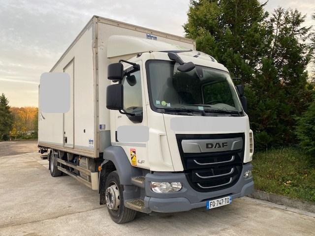 DAF LF 210 - Φορτηγό κόφα: φωτογραφία 1 DAF LF 210 - Φορτηγό κόφα: φωτογραφία 1