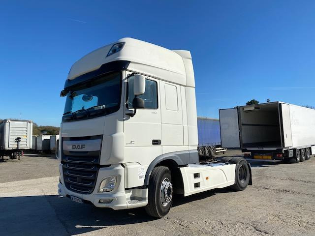DAF XF 460 - Τράκτορας: φωτογραφία 1 DAF XF 460 - Τράκτορας: φωτογραφία 1