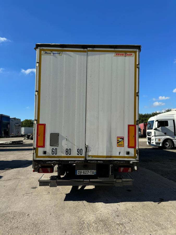 Fruehauf - Επικαθήμενο κουρτίνα: φωτογραφία 3 Fruehauf - Επικαθήμενο κουρτίνα: φωτογραφία 3
