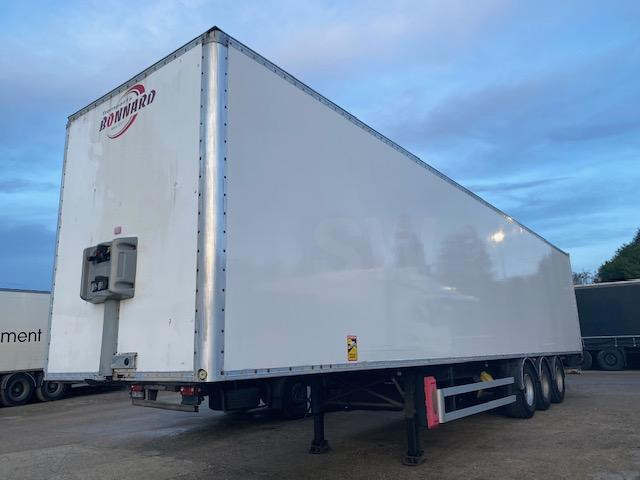 Fruehauf - Επικαθήμενο κόφα: φωτογραφία 1 Fruehauf - Επικαθήμενο κόφα: φωτογραφία 1