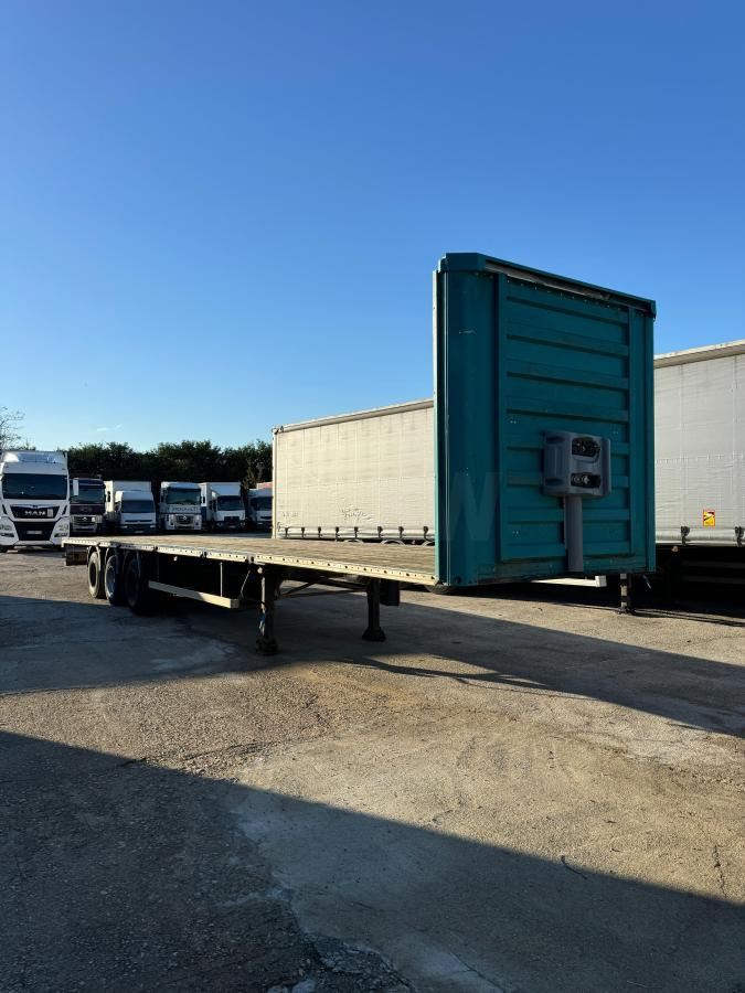 General Trailers - Επικαθήμενο πλατφόρμα/ Καρότσα: φωτογραφία 1 General Trailers - Επικαθήμενο πλατφόρμα/ Καρότσα: φωτογραφία 1