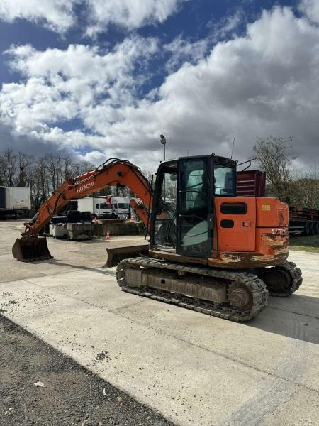 Hitachi ZX85USB-5A - Ερπυστριοφόρος εκσκαφέας: φωτογραφία 1 Hitachi ZX85USB-5A - Ερπυστριοφόρος εκσκαφέας: φωτογραφία 1