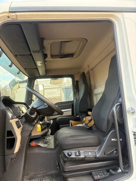 MAN TGM 18.290 - Φορτηγό μουσαμάς: φωτογραφία 5 MAN TGM 18.290 - Φορτηγό μουσαμάς: φωτογραφία 5