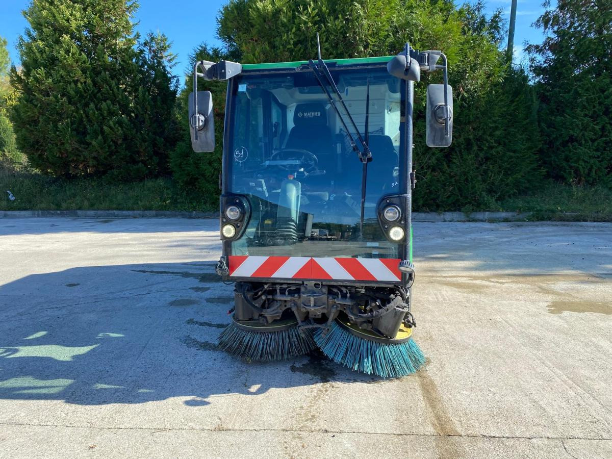 Mathieu Azura MC210 - Σάρωθρο δρόμων: φωτογραφία 2 Mathieu Azura MC210 - Σάρωθρο δρόμων: φωτογραφία 2