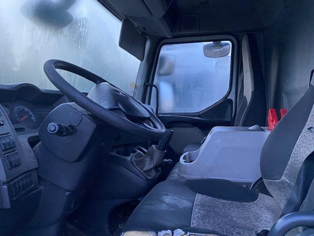 Renault Midlum 180 - Φορτηγό κόφα: φωτογραφία 5 Renault Midlum 180 - Φορτηγό κόφα: φωτογραφία 5