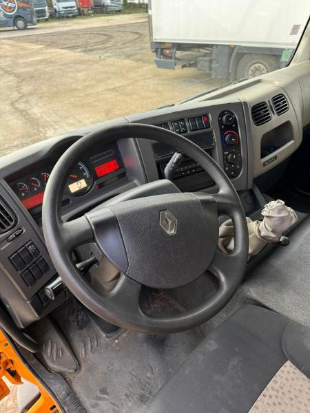 Renault Midlum 220 - Φορτηγό κόφα: φωτογραφία 4 Renault Midlum 220 - Φορτηγό κόφα: φωτογραφία 4