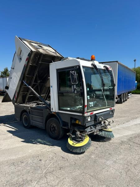 Schmidt Clingo 500 COMPACT 400 - Σάρωθρο δρόμων: φωτογραφία 5 Schmidt Clingo 500 COMPACT 400 - Σάρωθρο δρόμων: φωτογραφία 5