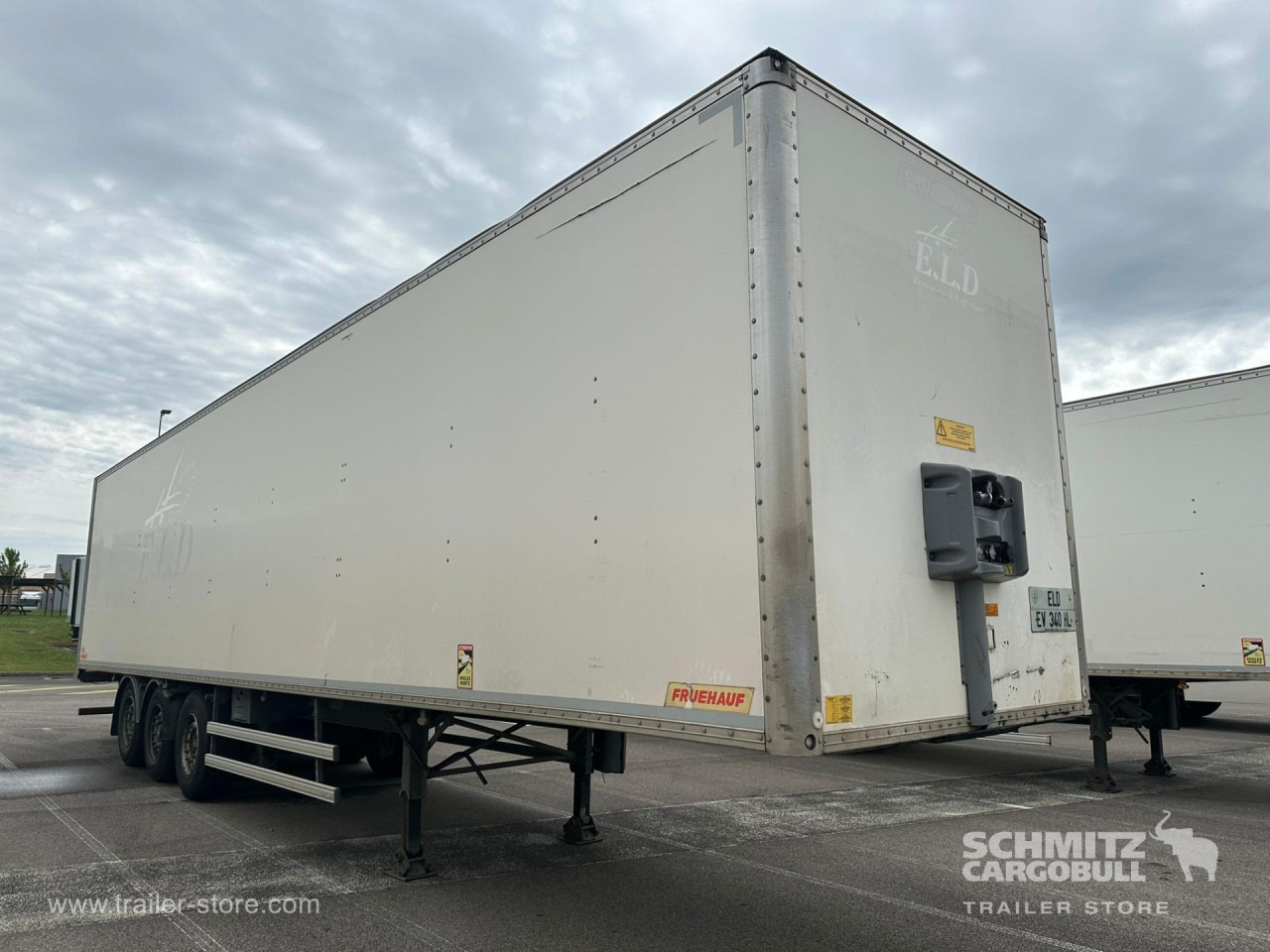 FRUEHAUF Dryfreight Standard - Επικαθήμενο κόφα: φωτογραφία 1 FRUEHAUF Dryfreight Standard - Επικαθήμενο κόφα: φωτογραφία 1