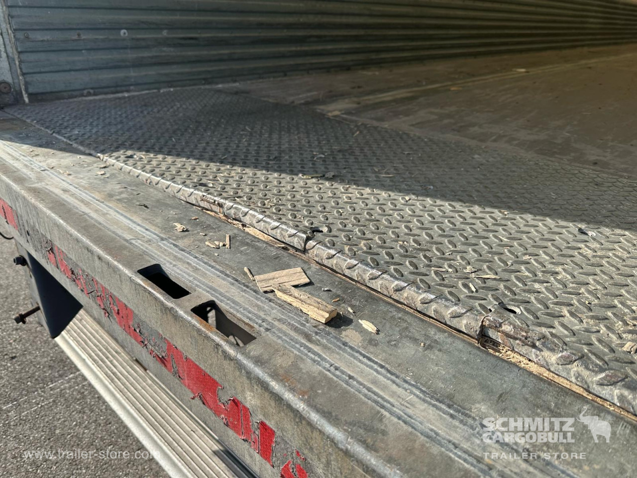 LECI TRAILER Dryfreight Standard Roller shutter door - Επικαθήμενο κόφα: φωτογραφία 5 LECI TRAILER Dryfreight Standard Roller shutter door - Επικαθήμενο κόφα: φωτογραφία 5