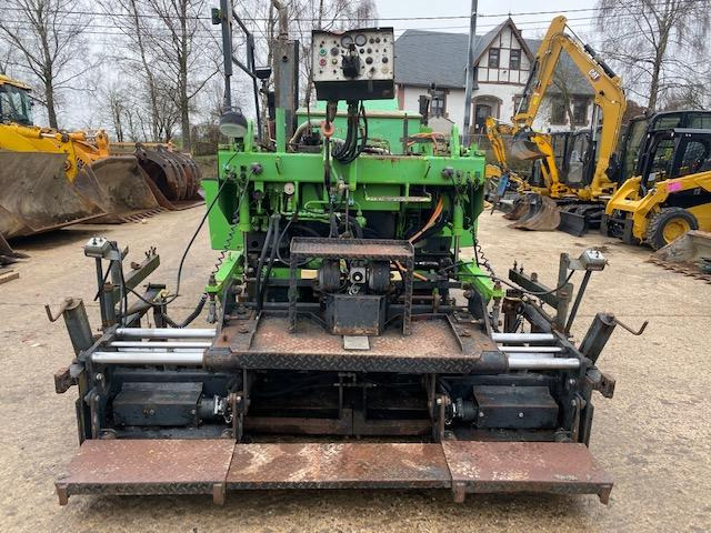 Διαστρωτήρας ασφάλτου Demag Liba DF 60 C: φωτογραφία 18 Διαστρωτήρας ασφάλτου Demag Liba DF 60 C: φωτογραφία 18