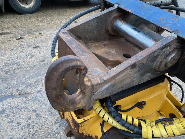 Σύστημα tiltrotator Engcon EC 30 PUP80BHD10: φωτογραφία 14