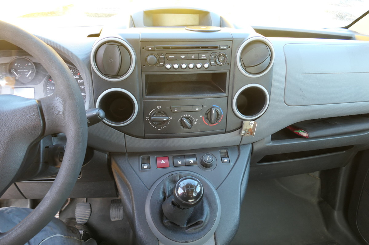 Μικρό βαν CITROEN Berlingo 16V HDI Niveau B L1 CoC PARKTRONIK 2xSC: φωτογραφία 11