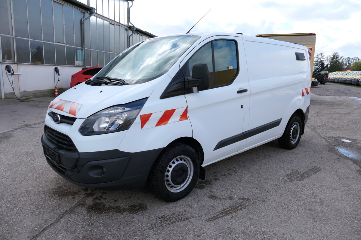 FORD Transit Custom 290 2.0 TDCi KLIMA TEMPOMAT AHK W - Μικρό βαν: φωτογραφία 2 FORD Transit Custom 290 2.0 TDCi KLIMA TEMPOMAT AHK W - Μικρό βαν: φωτογραφία 2