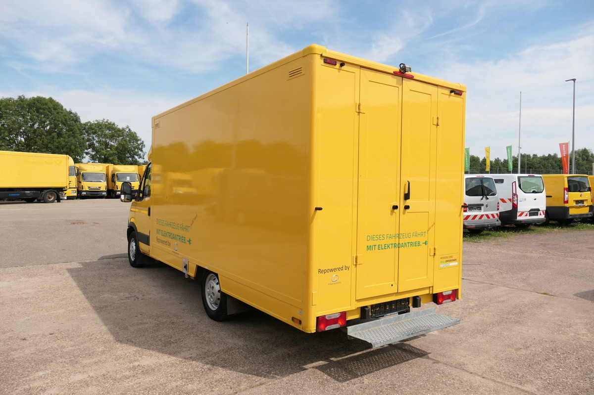 IVECO Daily 35 S11 C30C ELEKTRO COC Umbau 08/2021 Firm - Επαγγελματικό αυτοκίνητο κόφα, Ηλεκτρικό van: φωτογραφία 3 IVECO Daily 35 S11 C30C ELEKTRO COC Umbau 08/2021 Firm - Επαγγελματικό αυτοκίνητο κόφα, Ηλεκτρικό van: φωτογραφία 3