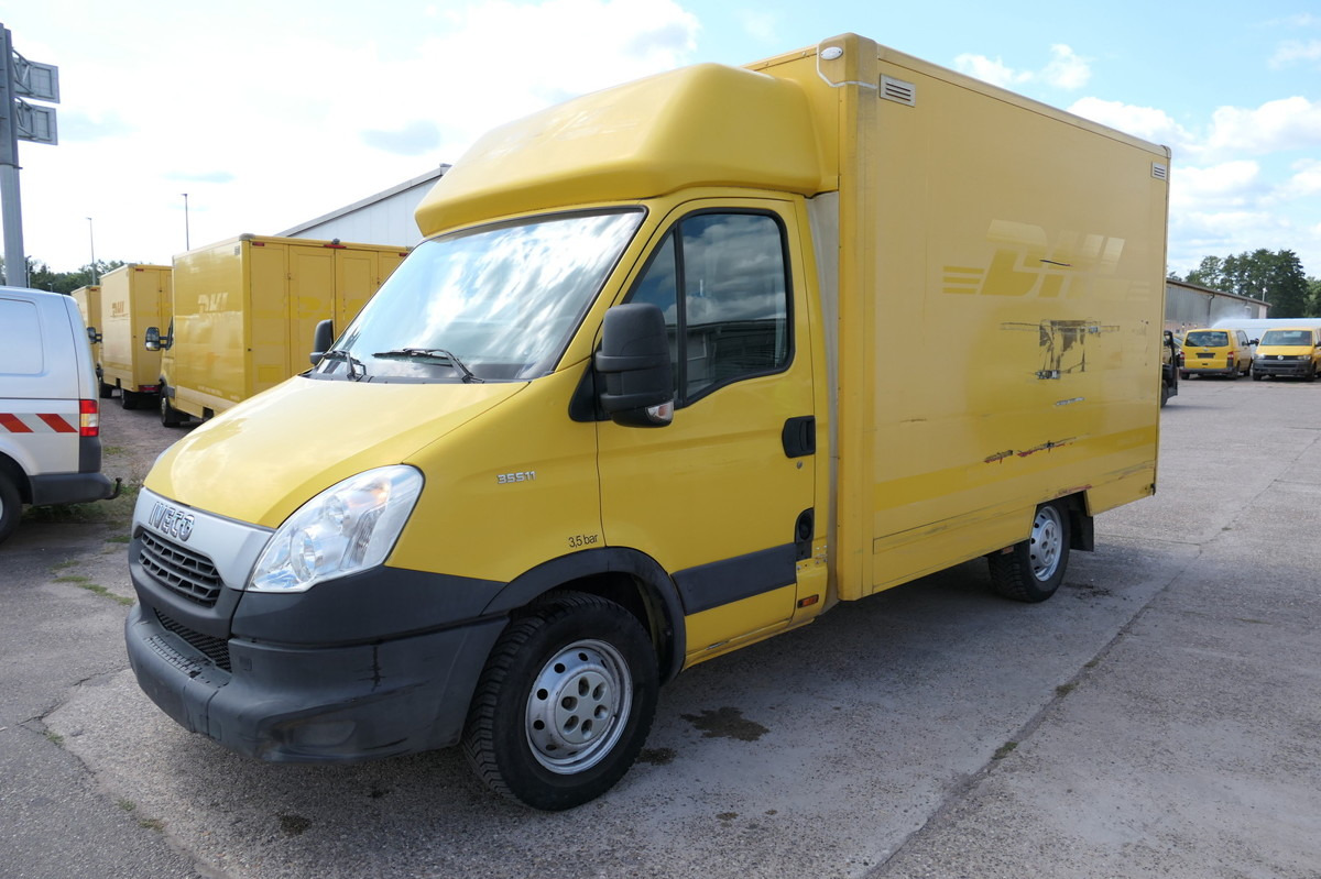 IVECO Daily 35 S11 C30C KURZ AUTOMATIK KAMERA Regale L - Επαγγελματικό αυτοκίνητο κόφα: φωτογραφία 1 IVECO Daily 35 S11 C30C KURZ AUTOMATIK KAMERA Regale L - Επαγγελματικό αυτοκίνητο κόφα: φωτογραφία 1