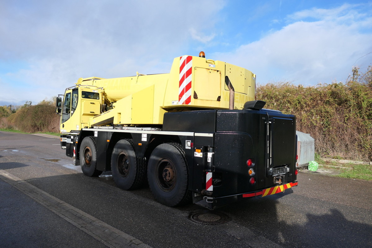 LIEBHERR LTC 1045-3.1 - Τηλεσκοπικός γερανός: φωτογραφία 4 LIEBHERR LTC 1045-3.1 - Τηλεσκοπικός γερανός: φωτογραφία 4