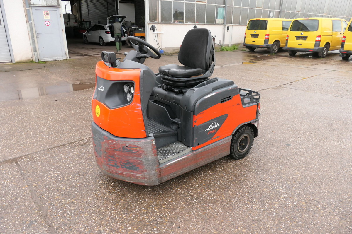 LINDE P 60 Z Schlepper Batterie 40/2020 3-Rad - Μηχάνημα έλξης: φωτογραφία 2 LINDE P 60 Z Schlepper Batterie 40/2020 3-Rad - Μηχάνημα έλξης: φωτογραφία 2