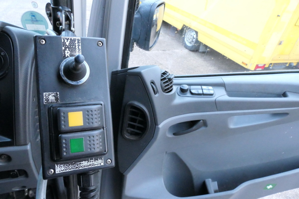 Σάρωθρο δρόμων MERCEDES-BENZ Atego 1018 Rechtslenker Schmidt SK 500 R Rückfah: φωτογραφία 12