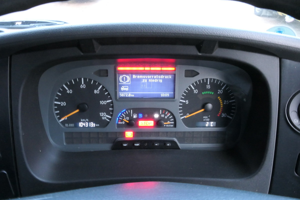 Σάρωθρο δρόμων MERCEDES-BENZ Atego 1018 Rechtslenker Schmidt SK 500 R Rückfah: φωτογραφία 14