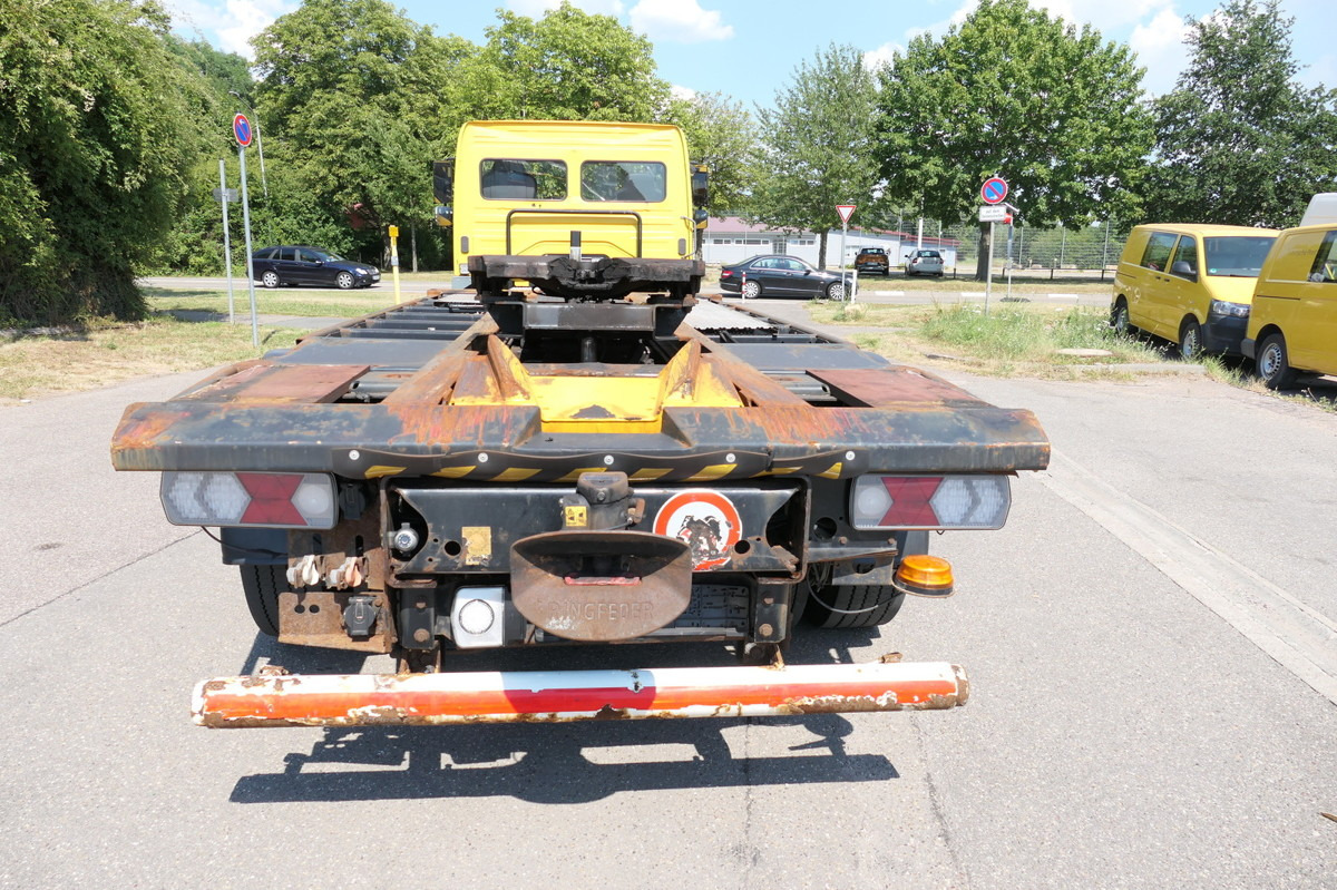 Φορτηγό μεταφοράς εμπορευματοκιβωτίων/ Κινητό αμάξωμα MERCEDES-BENZ KAMAG WBH 25 Wiesel Terberg Umsetzfahrz. Sattelk: φωτογραφία 6