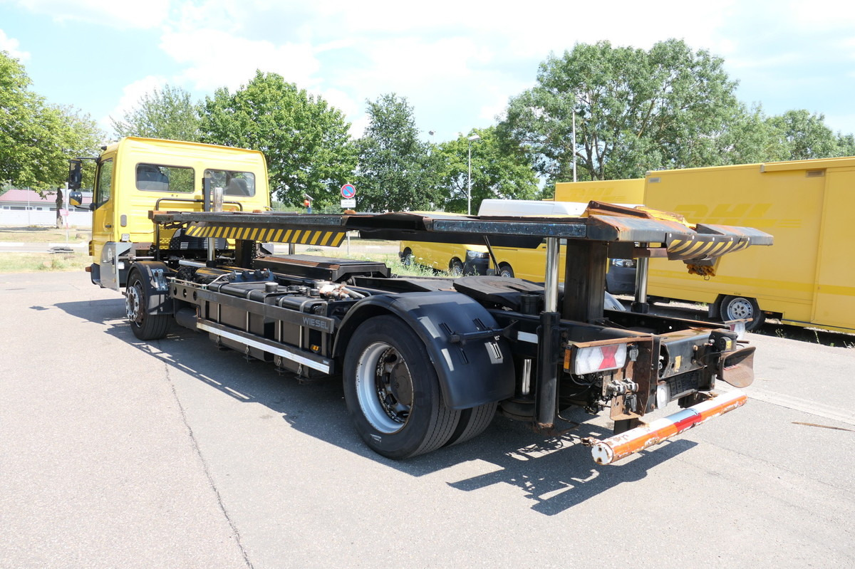 Φορτηγό μεταφοράς εμπορευματοκιβωτίων/ Κινητό αμάξωμα MERCEDES-BENZ KAMAG WBH 25 Wiesel Terberg Umsetzfahrz. Sattelk: φωτογραφία 7