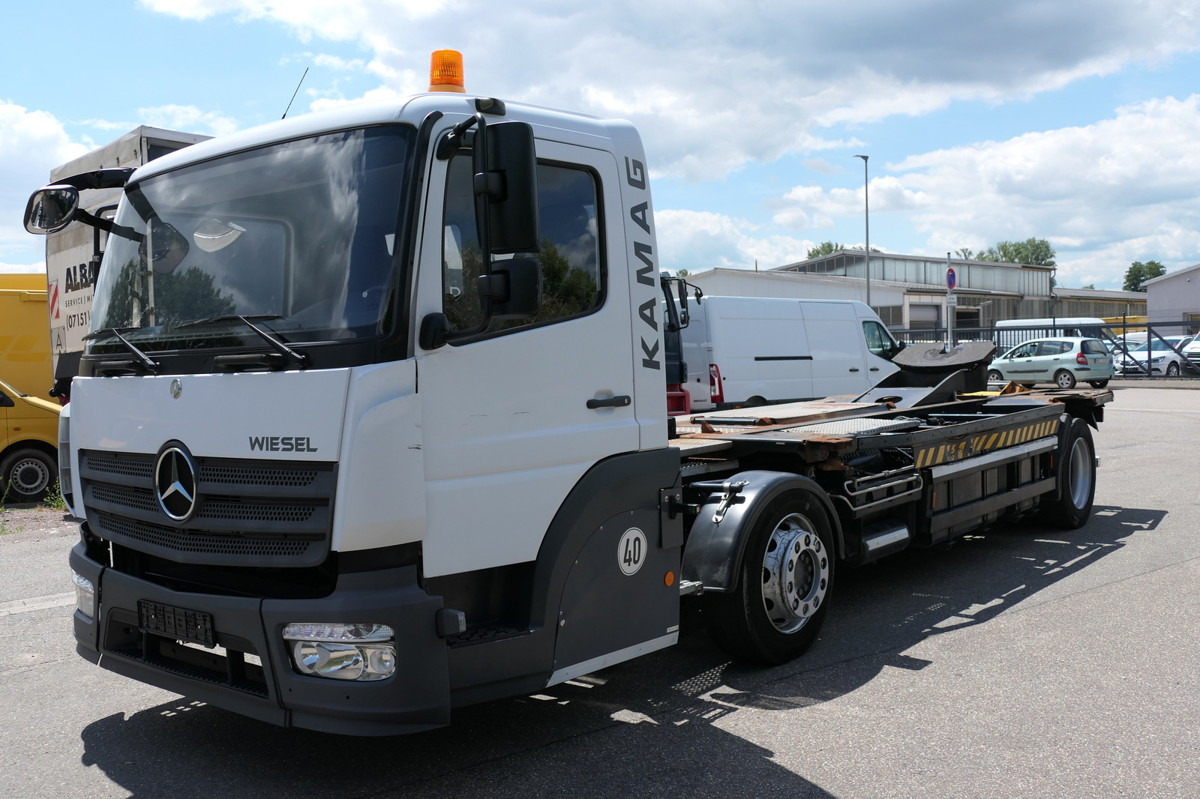 MERCEDES-BENZ Kamag Wiesel WBH 25 Wiesel Umsetzfahrzeug - Φορτηγό μεταφοράς εμπορευματοκιβωτίων/ Κινητό αμάξωμα: φωτογραφία 2 MERCEDES-BENZ Kamag Wiesel WBH 25 Wiesel Umsetzfahrzeug - Φορτηγό μεταφοράς εμπορευματοκιβωτίων/ Κινητό αμάξωμα: φωτογραφία 2