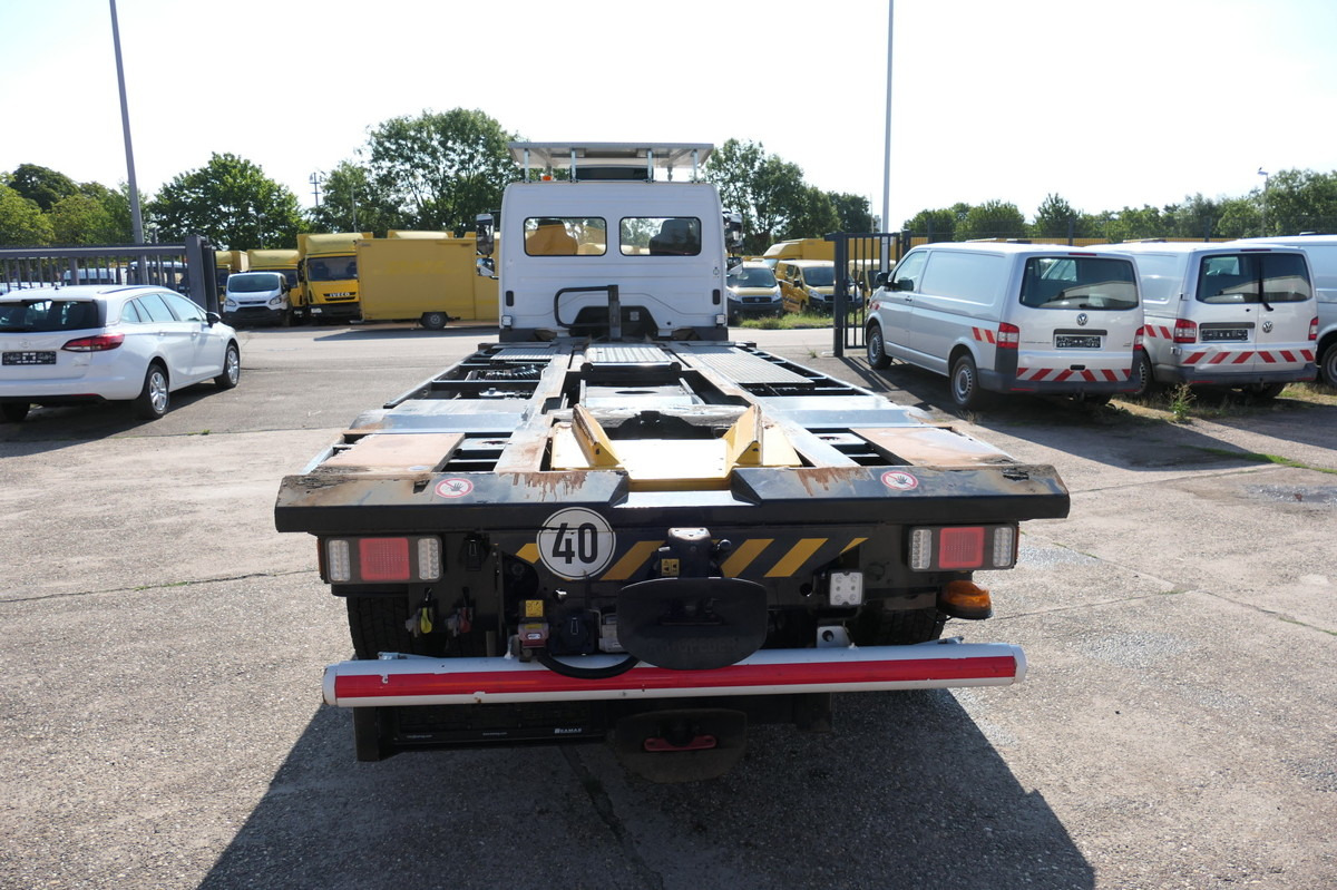 MERCEDES-BENZ Kamag Wiesel WBH 25 Wiesel Umsetzfahrzeug - Φορτηγό μεταφοράς εμπορευματοκιβωτίων/ Κινητό αμάξωμα: φωτογραφία 5 MERCEDES-BENZ Kamag Wiesel WBH 25 Wiesel Umsetzfahrzeug - Φορτηγό μεταφοράς εμπορευματοκιβωτίων/ Κινητό αμάξωμα: φωτογραφία 5