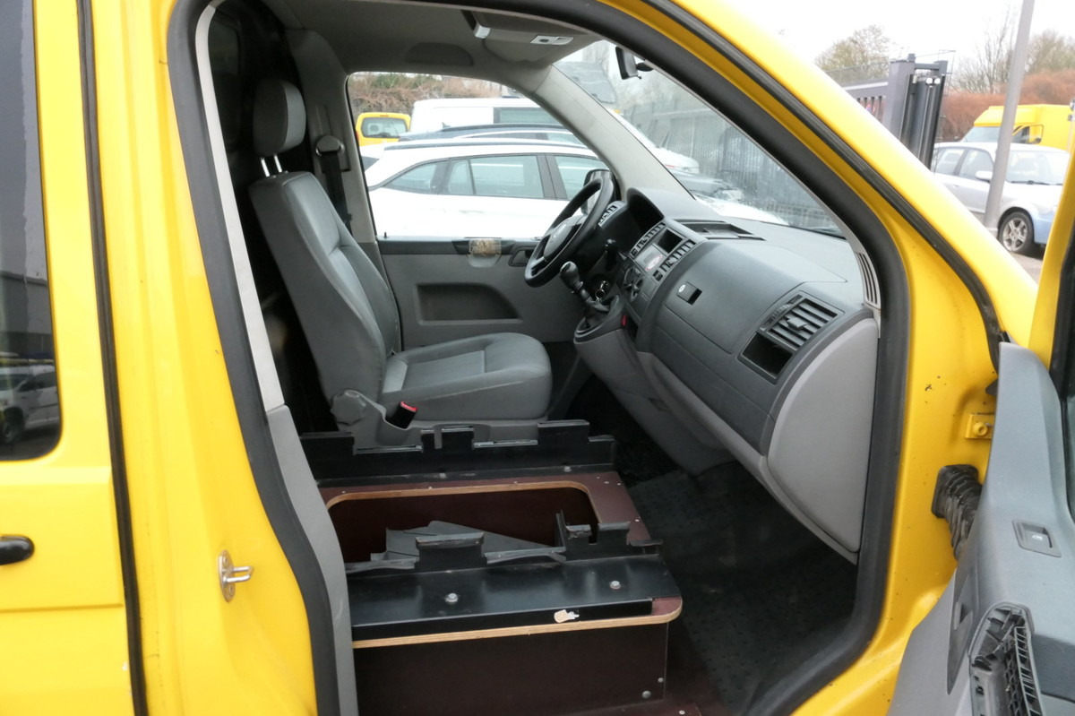 Μίσθωση VW T5 Transporter 1.9 TDI PARKTRONIK 2xSCHIEBETÜR S VW T5 Transporter 1.9 TDI PARKTRONIK 2xSCHIEBETÜR S: φωτογραφία 6