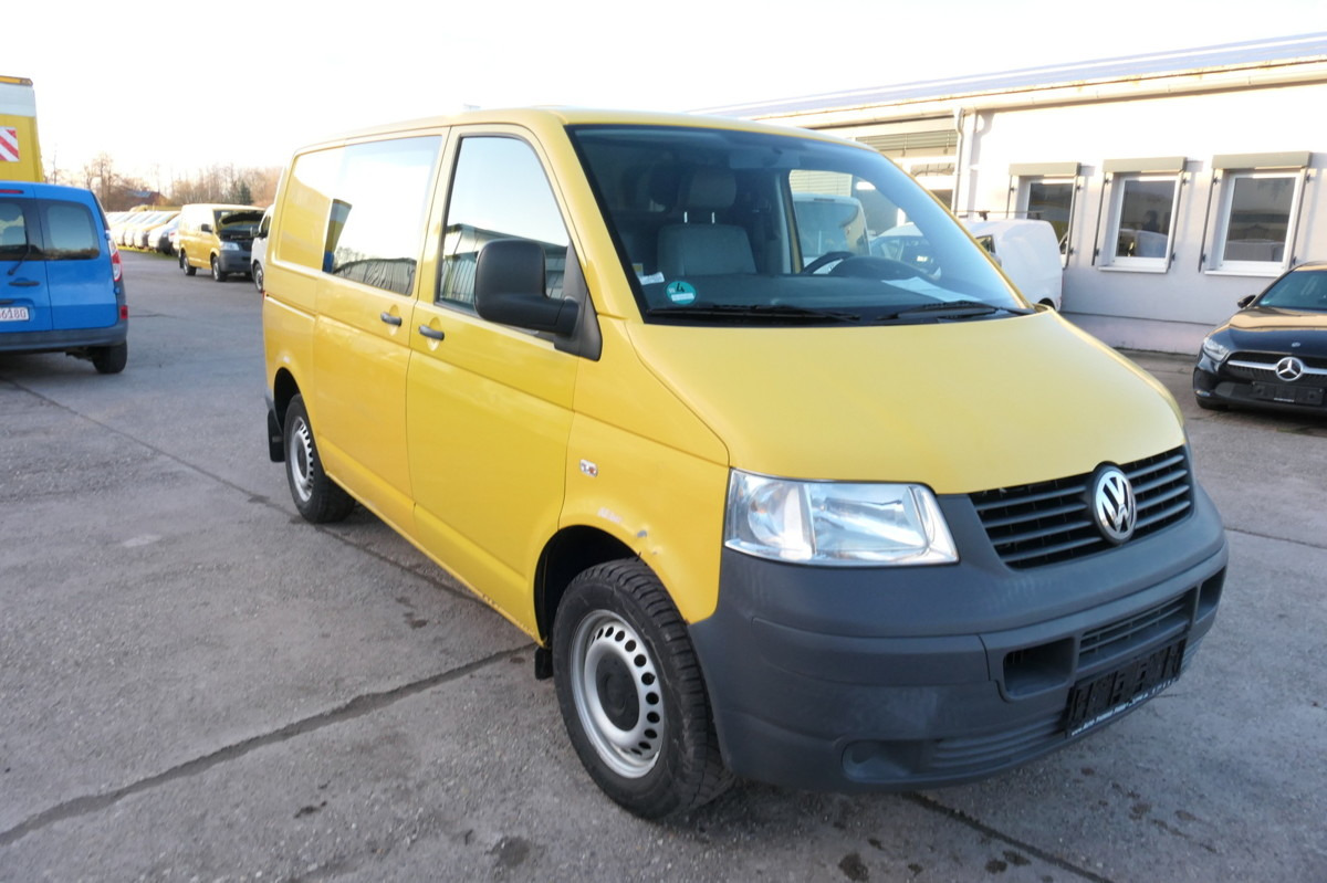 VW T5 Transporter 1.9 TDI PARKTRONIK 2xSCHIEBETÜR - Μικρό βαν: φωτογραφία 3 VW T5 Transporter 1.9 TDI PARKTRONIK 2xSCHIEBETÜR - Μικρό βαν: φωτογραφία 3