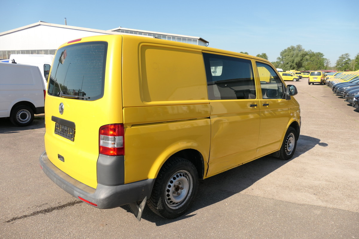 VW T5 Transporter 2.0 TDI 2-SITZER EURO-5 2xSCHIEBE - Μικρό βαν: φωτογραφία 4 VW T5 Transporter 2.0 TDI 2-SITZER EURO-5 2xSCHIEBE - Μικρό βαν: φωτογραφία 4