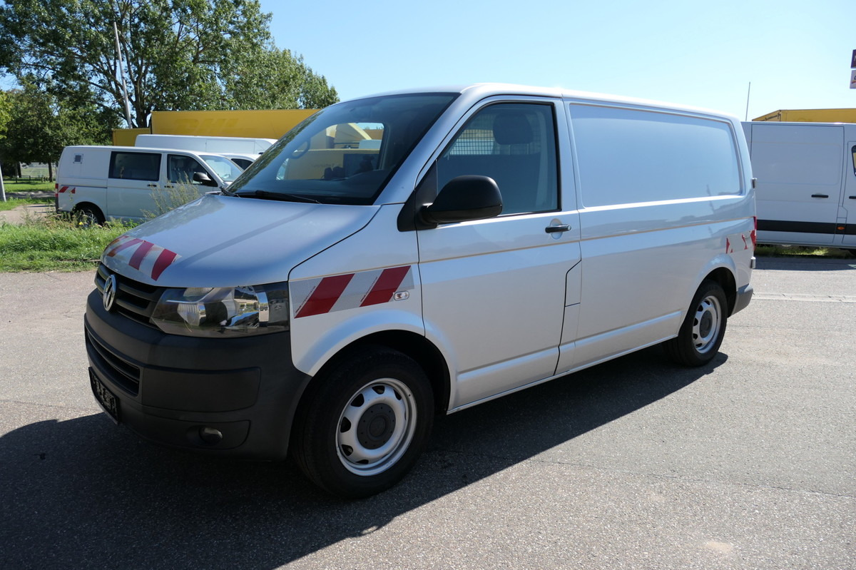 VW T5 Transporter 2.0 TDI 4Motion Flügeltür Klima A - Μικρό βαν: φωτογραφία 2 VW T5 Transporter 2.0 TDI 4Motion Flügeltür Klima A - Μικρό βαν: φωτογραφία 2